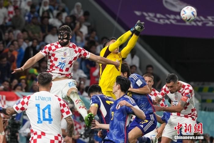 日本足球创历史最佳战绩点球惜败克罗地亚