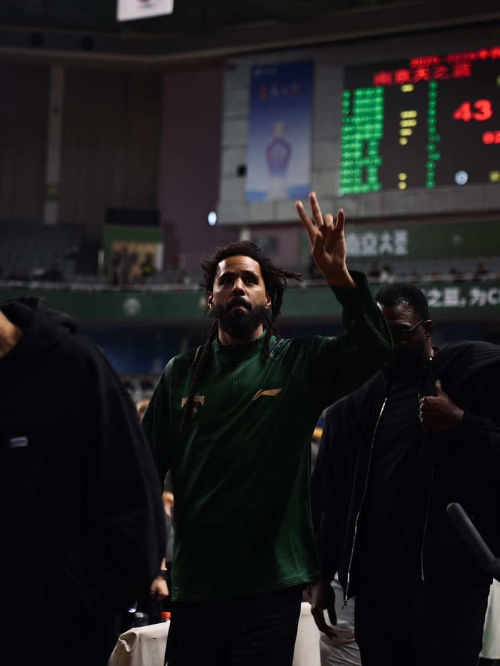 J. Cole结束中国CBA之旅：8分钟征程感恩俱乐部与